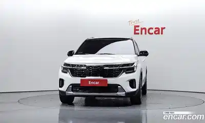 Kia Seltos 2023 1.6 Автомат в Москве № 757281, миниатюра 3
