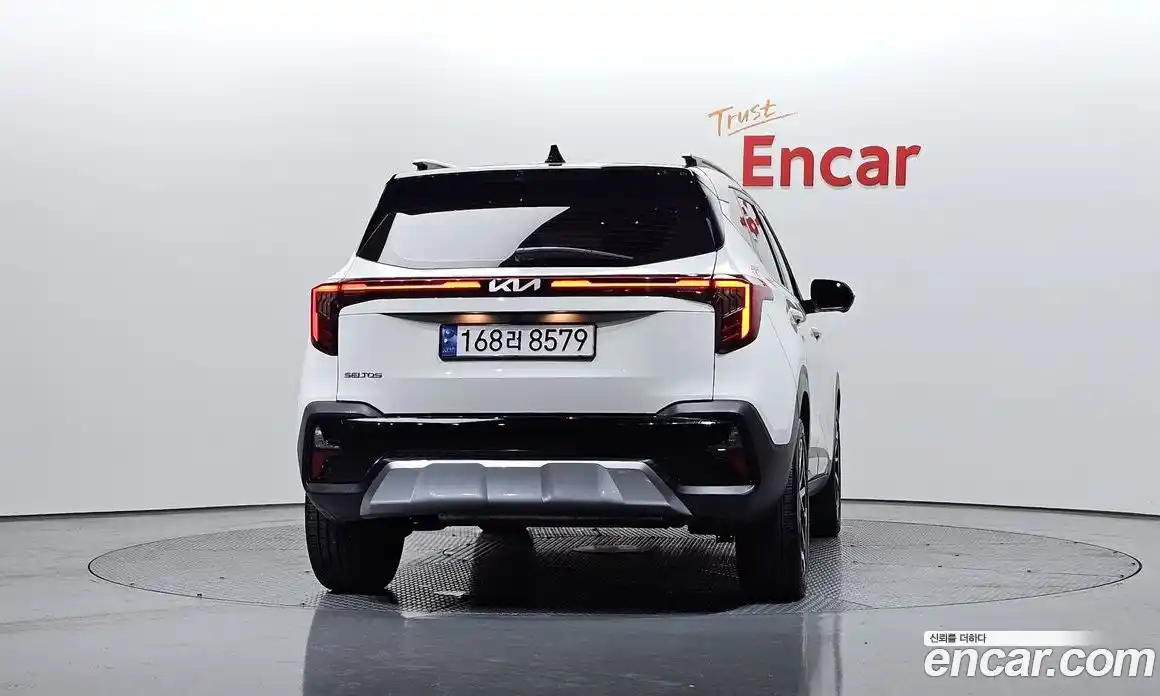 Kia Seltos 2023 1.6 Автомат в Москве № 757281, фото 4