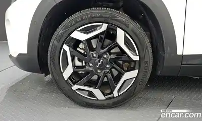 Kia Seltos 2023 1.6 Автомат в Москве № 757281, миниатюра 5