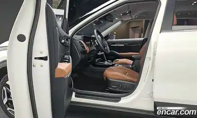 Kia Seltos 2023 1.6 Автомат в Москве № 757281, миниатюра 10