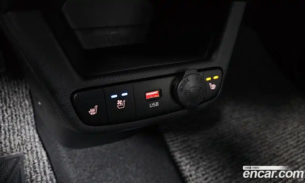 Kia Ray 2024 1.0 Автомат в Москве № 757628, фото 18