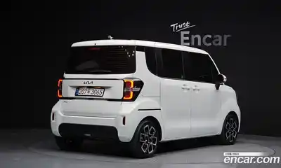 Kia Ray 2024 1.0 Автомат в Москве № 757628, миниатюра 2