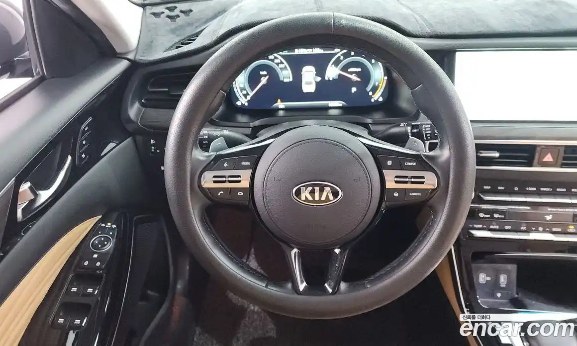 Kia K7 2020 2.5 Автомат в Москве № 757679, фото 13