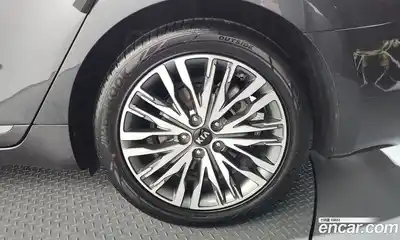 Kia K7 2020 2.5 Автомат в Москве № 757679, миниатюра 5