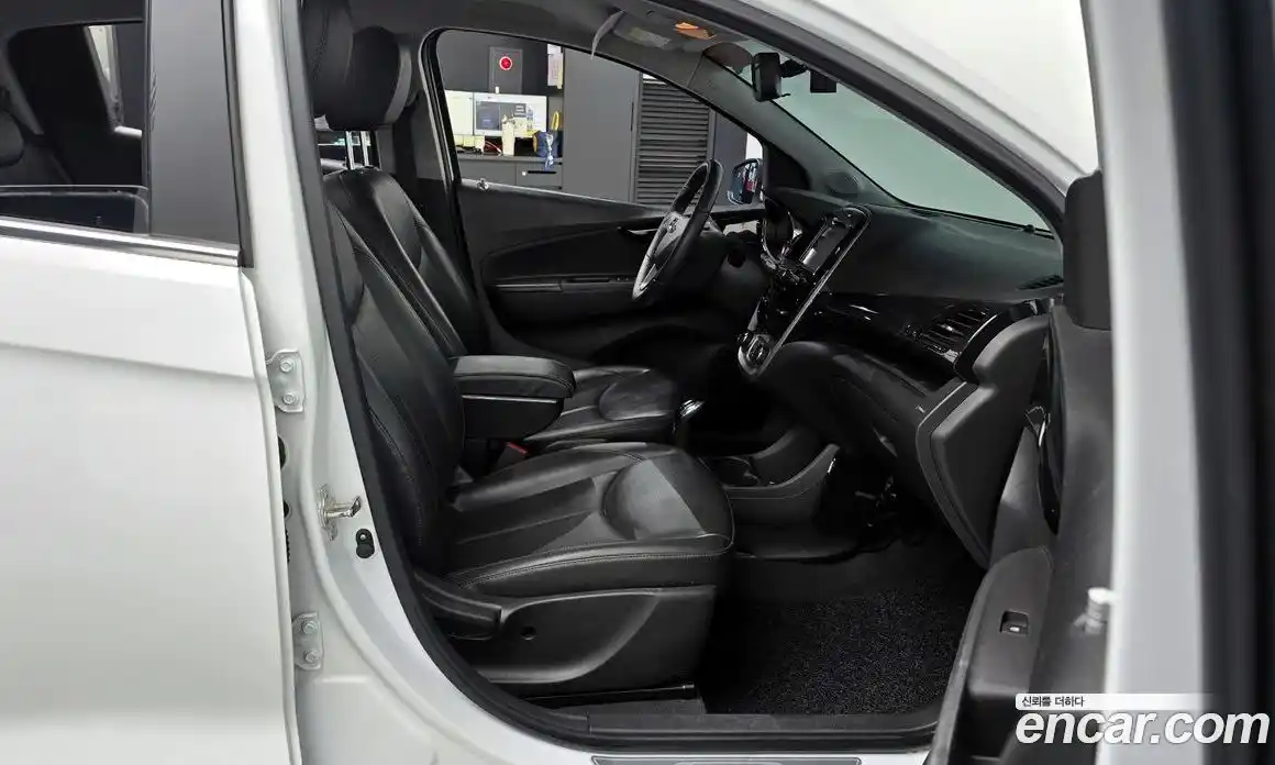 Chevrolet Spark 2016 1.0 Автомат в Москве № 760986, фото 9