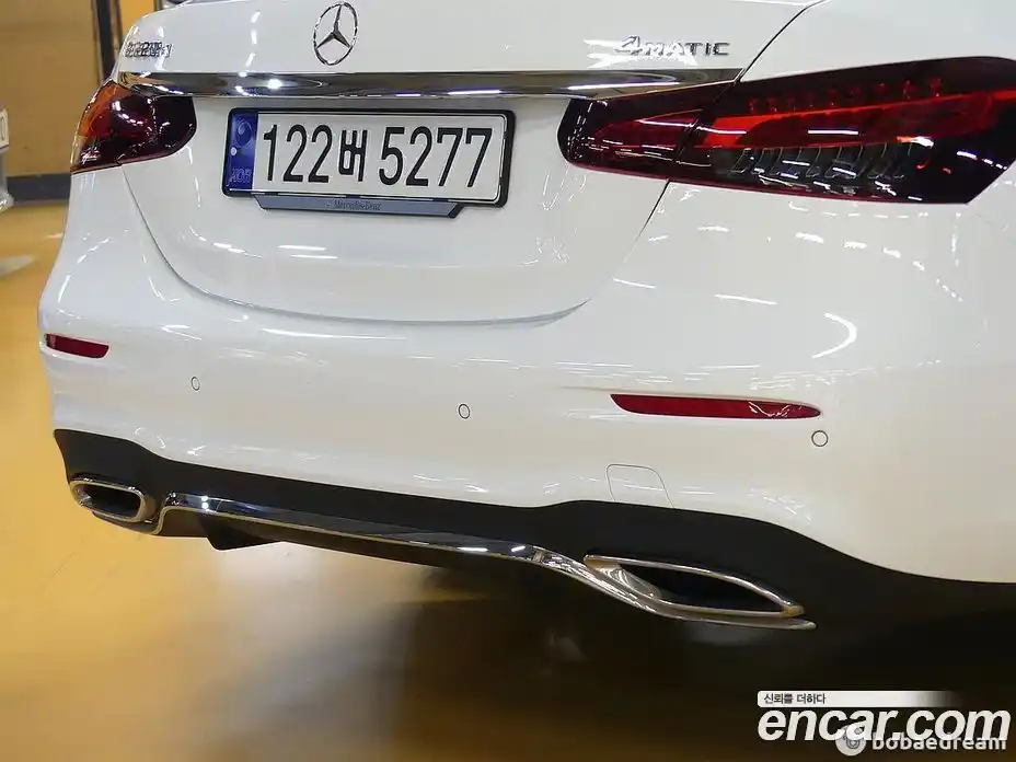 Mercedes-Benz E-Class 2023 1.9 Автомат в Москве № 763778, фото 4