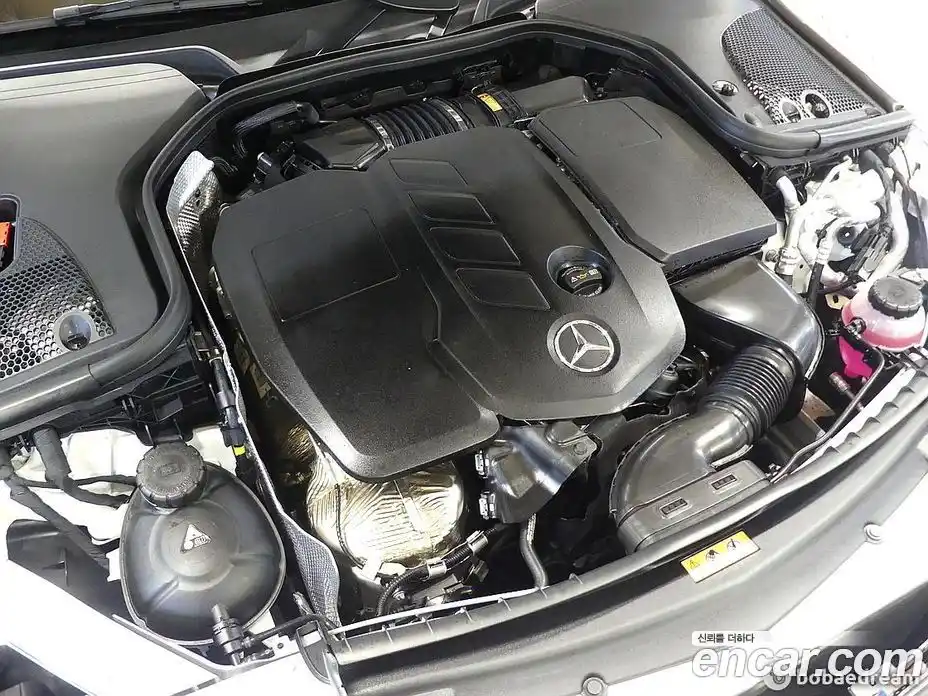 Mercedes-Benz E-Class 2023 1.9 Автомат в Москве № 763778, фото 6