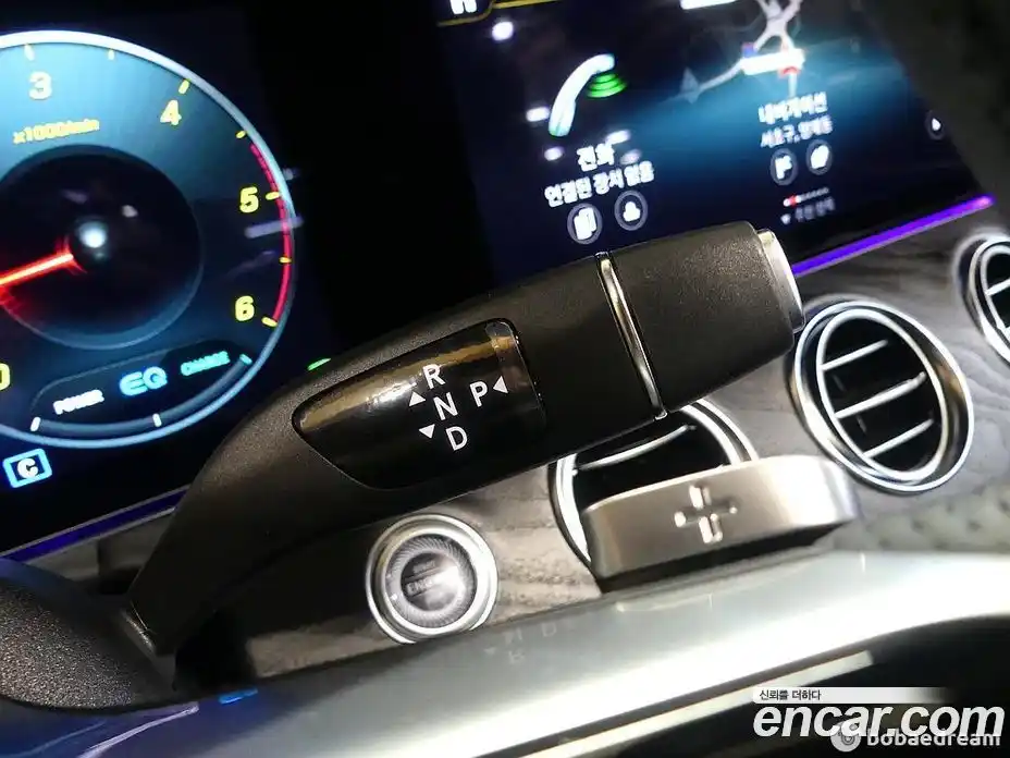 Mercedes-Benz E-Class 2023 1.9 Автомат в Москве № 763778, фото 9