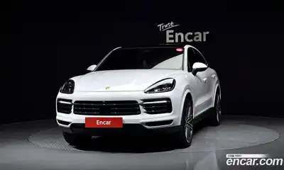 Porsche Cayenne 2020 3.0 Автомат в Москве № 765614, миниатюра 3