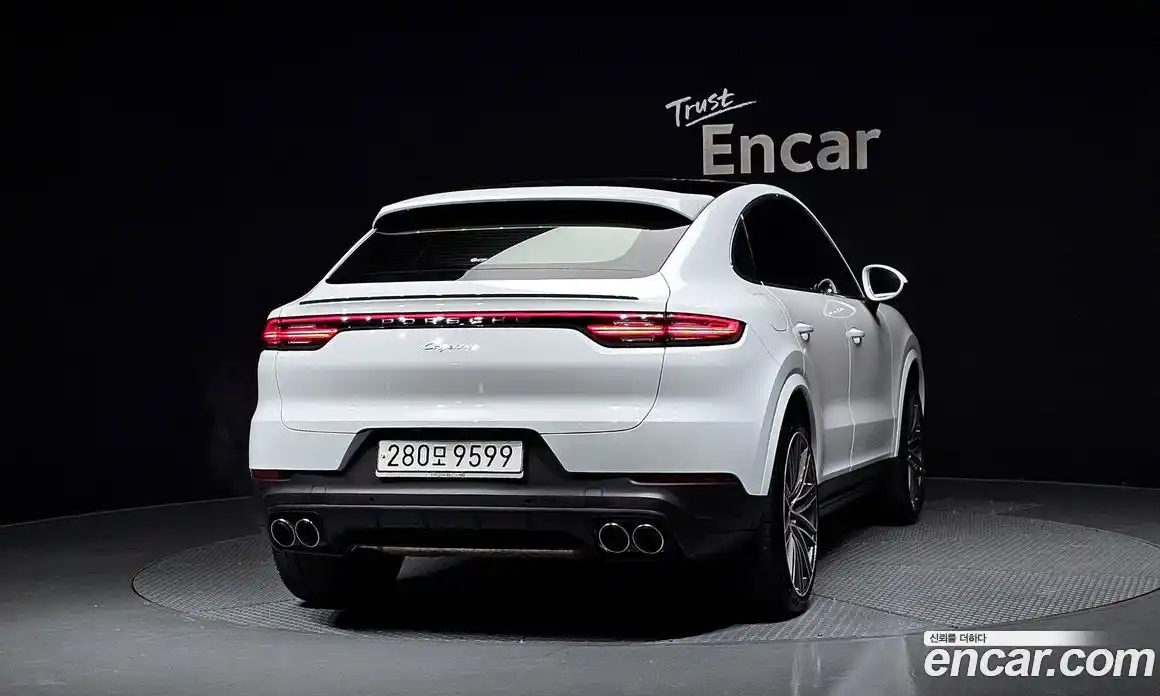 Porsche Cayenne 2020 3.0 Автомат в Москве № 765614, фото 4