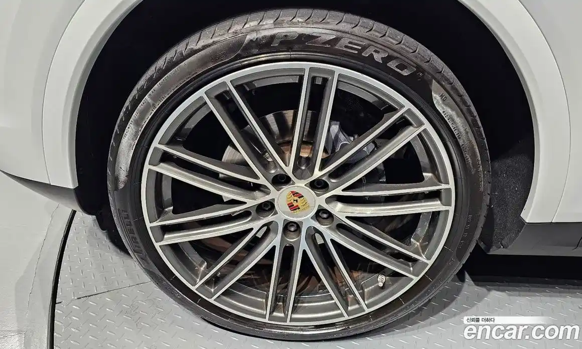 Porsche Cayenne 2020 3.0 Автомат в Москве № 765614, фото 5