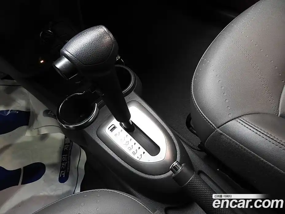 Chevrolet Spark 2014 1.0 Автомат в Москве № 93945, фото 9