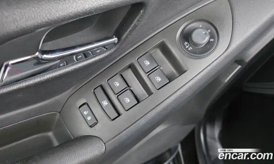 Chevrolet Trax 2015 1.4 Автомат в Москве № 103348, фото 12