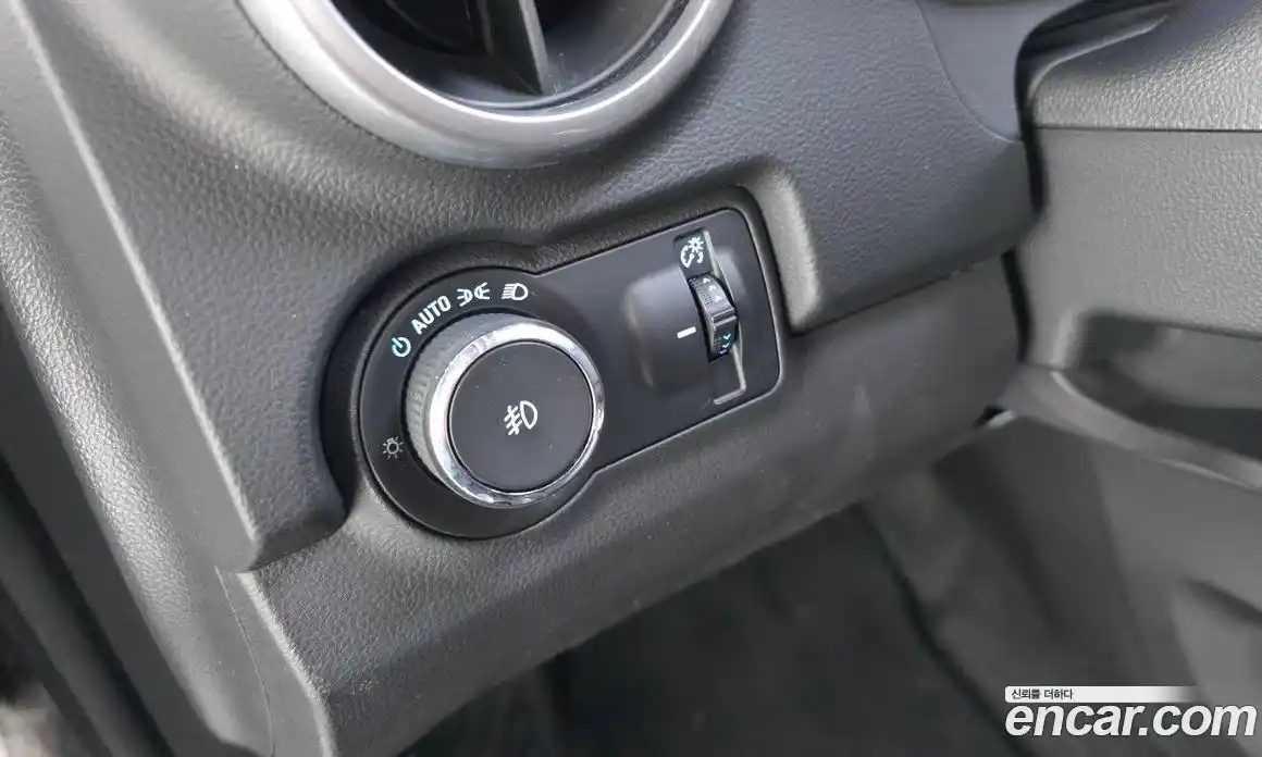 Chevrolet Trax 2015 1.4 Автомат в Москве № 103348, фото 13