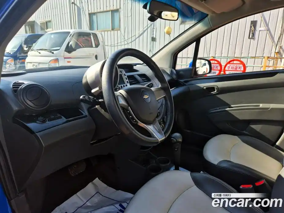 Chevrolet Spark 2012 1.0 Автомат в Москве № 105193, фото 7