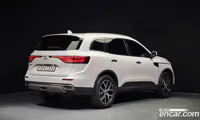 Renault QM6 2023 2.0 Автомат в Москве № 106648, миниатюра 2