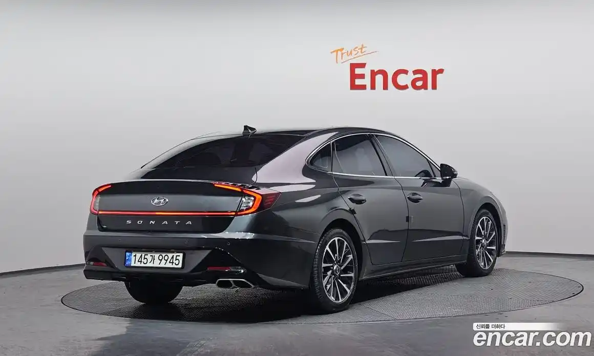 Hyundai Sonata 2021 1.6 Автомат в Москве № 112357, фото 2