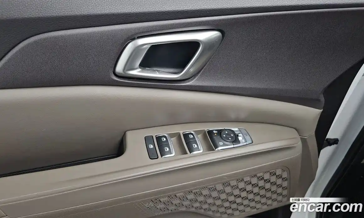 Kia Canival 2025 2.2 Автомат в Москве № 120594, фото 17