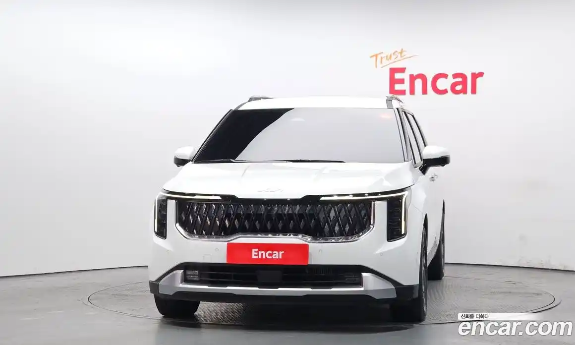 Kia Canival 2025 2.2 Автомат в Москве № 120594, фото 3