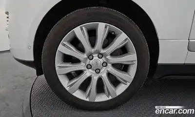 Land Rover Range-Rover 2016 4.4 Автомат в Москве № 166290, миниатюра 5