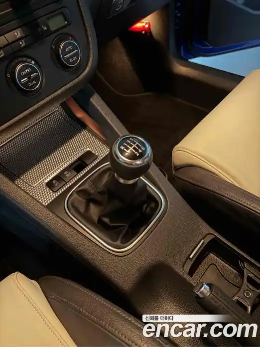 Volkswagen Golf 2006 3.2 Механическая в Москве № 169299, фото 11