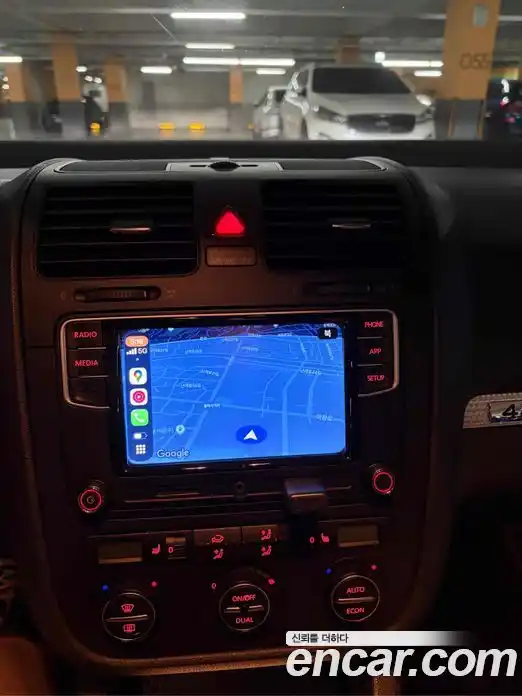 Volkswagen Golf 2006 3.2 Механическая в Москве № 169299, фото 14