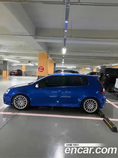 Volkswagen Golf 2006 3.2 Механическая в Москве № 169299, миниатюра 3