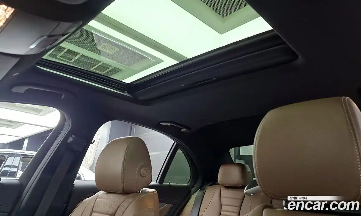 Mercedes-Benz E-Class 2023 2.0 Автомат в Москве № 177943, фото 18