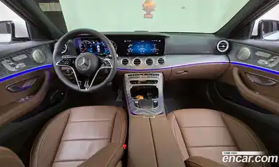 Mercedes-Benz E-Class 2023 2.0 Автомат в Москве № 177943, миниатюра 7