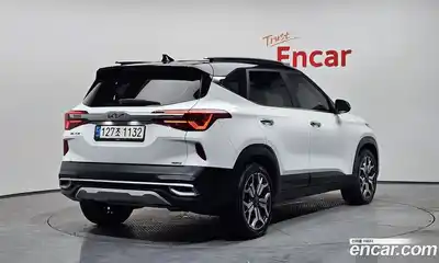 Kia Seltos 2022 1.6 гидро в Москве № 17920, миниатюра 2