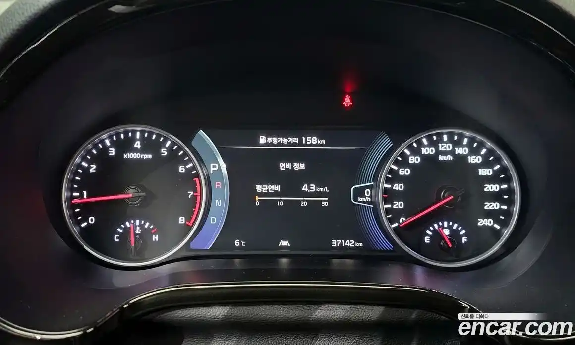 Kia Seltos 2022 1.6 гидро в Москве № 17920, фото 8