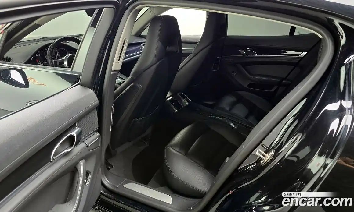 Porsche Panamera 2011 3.6 Автомат в Москве № 181856, фото 11