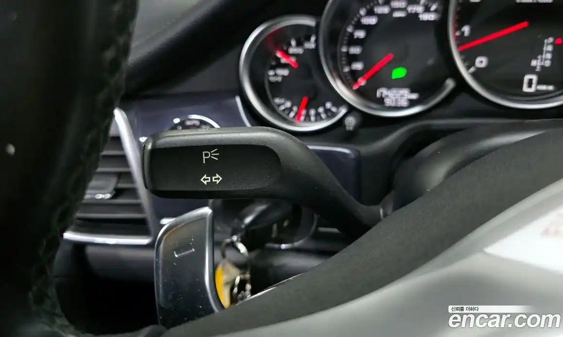 Porsche Panamera 2011 3.6 Автомат в Москве № 181856, фото 15