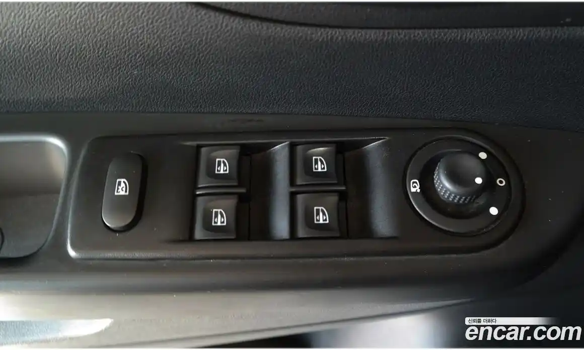 Renault QM3 2015 1.5 гидро в Москве № 186131, фото 16