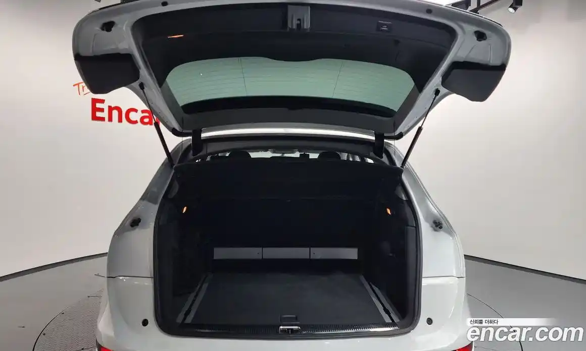 Audi Q5 2015 2.0 Автомат в Москве № 196675, фото 20