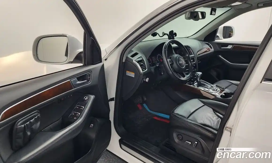 Audi Q5 2015 2.0 Автомат в Москве № 196675, фото 10