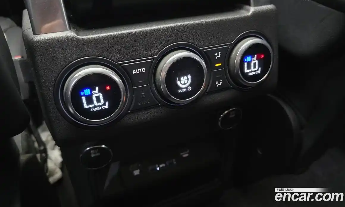 Land Rover Discovery 2017 3.0 Автомат в Москве № 198288, фото 18