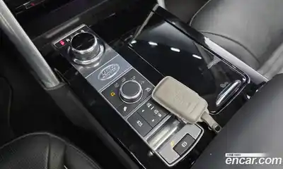 Land Rover Discovery 2017 3.0 Автомат в Москве № 198288, миниатюра 9