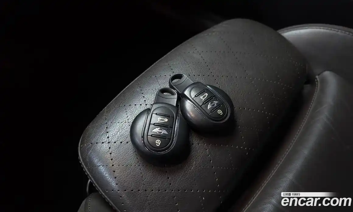 Mini Cooper 2015 1.5 Автомат в Москве № 198371, фото 17