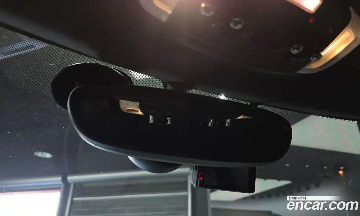 Mini Cooper 2015 1.5 Автомат в Москве № 198371, фото 19