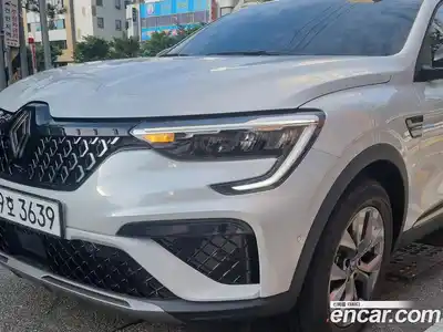 Renault Arkana 2025 1.6 Автомат в Москве № 204904, миниатюра 2