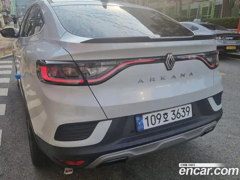 Renault Arkana 2025 1.6 Автомат в Москве № 204904, фото 4