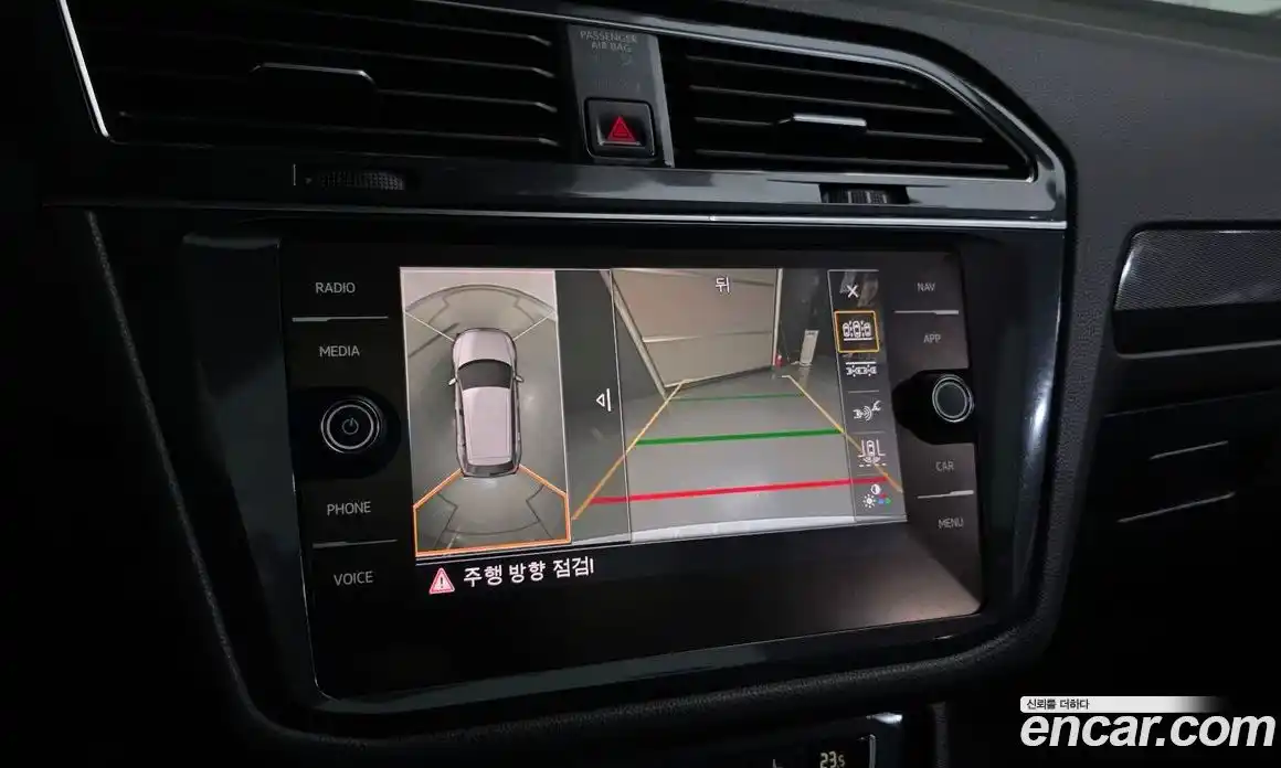 Volkswagen Tiguan 2020 2.0 Автомат в Москве № 215344, фото 15