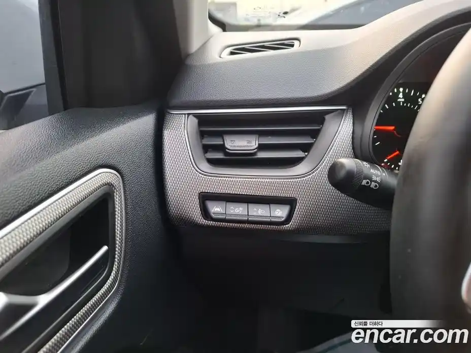 Renault XM3 2023 1.6 Автомат в Москве № 222857, фото 7