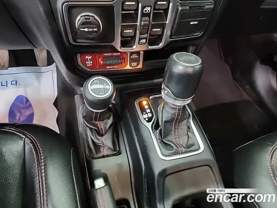 Jeep Wrangler 2023 2.0 Автомат в Москве № 232287, фото 8