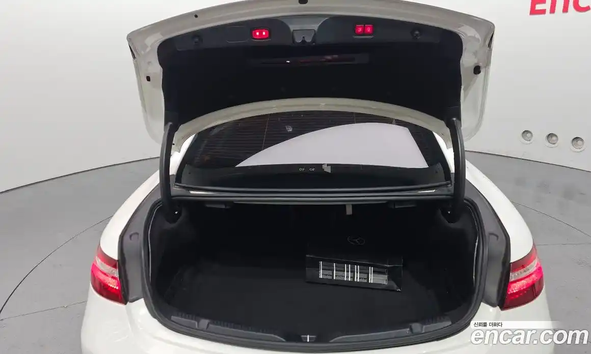 Mercedes-Benz E-Class 2019 1.9 Автомат в Москве № 241782, фото 20