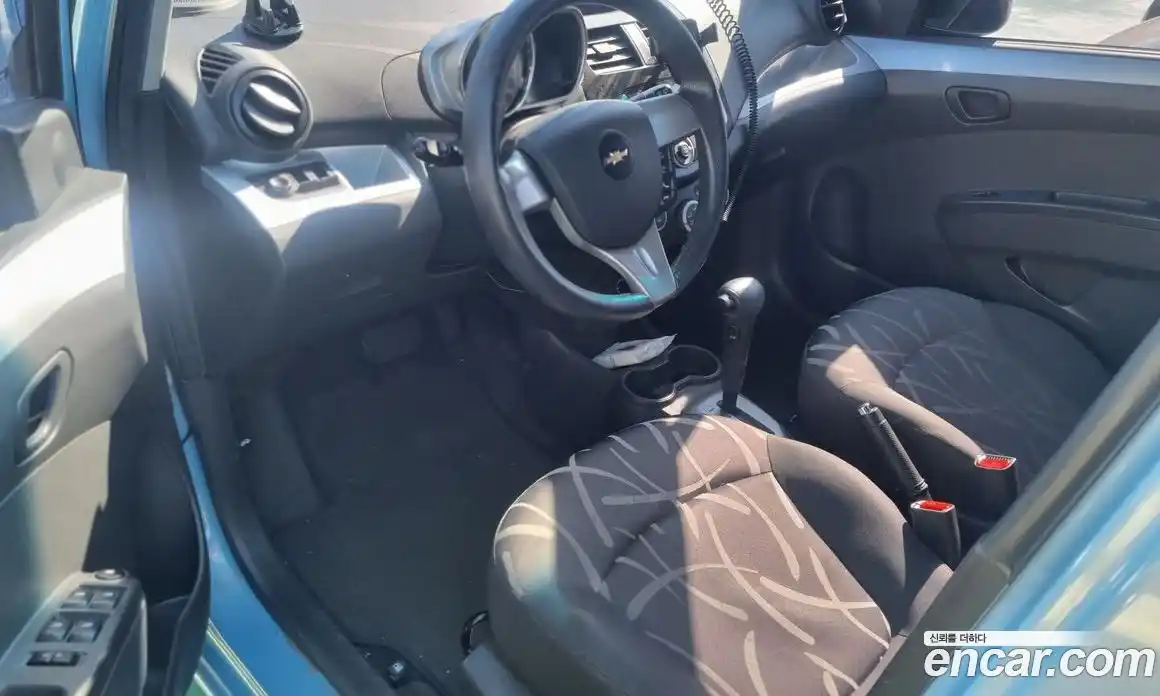 Chevrolet Spark 2014 1.0 Автомат в Москве № 41990, фото 3