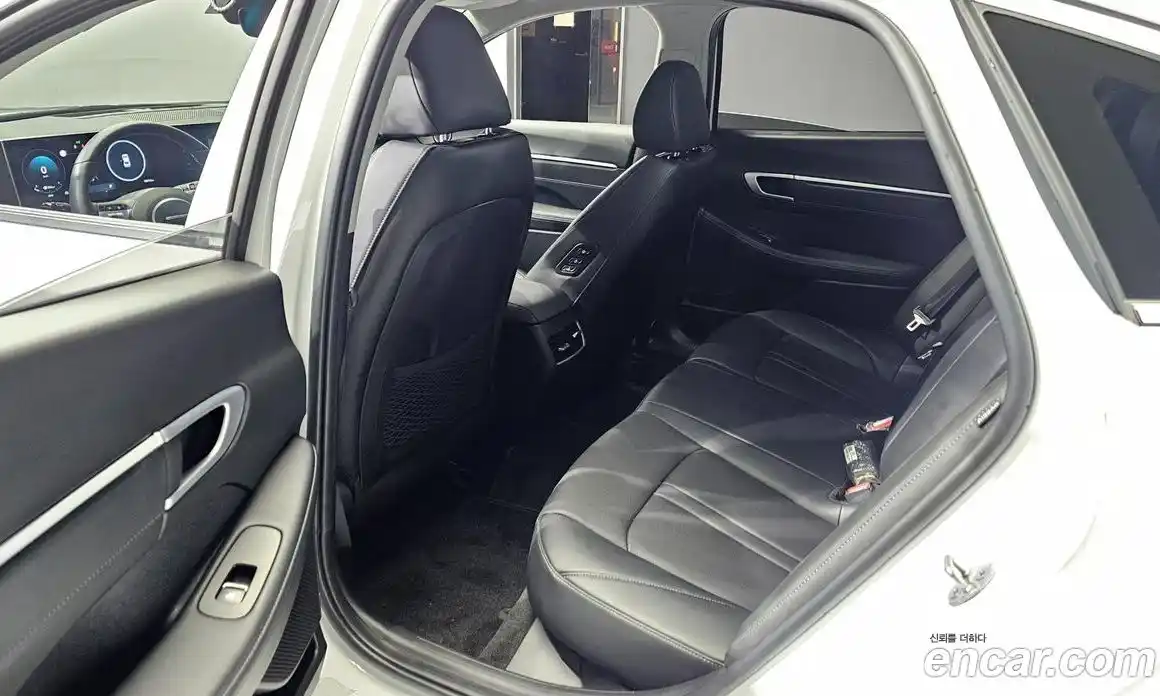 Hyundai Sonata 2025 2.0 Автомат в Москве № 46157, фото 12