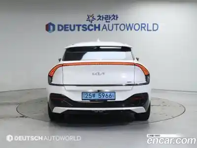 Kia EV6 2023 Автомат в Москве № 50753, миниатюра 4