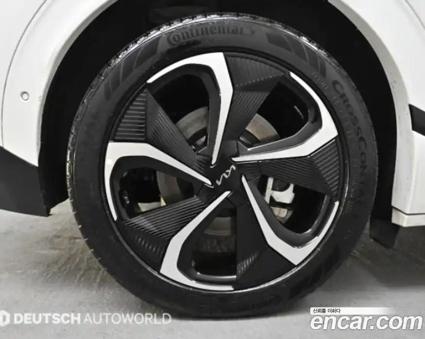 Kia EV6 2023 Автомат в Москве № 50753, фото 5